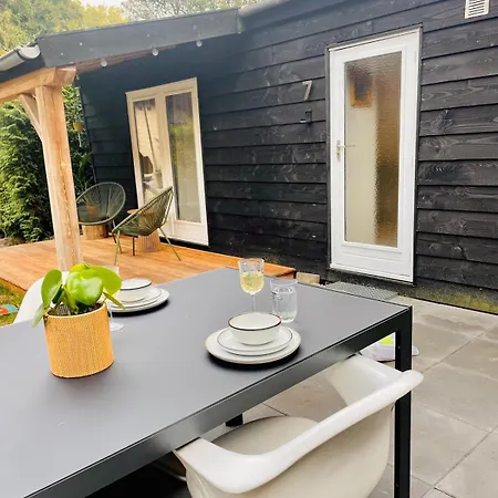 Chalet Unique In The Veluwe With Air Conditioning *