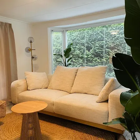 Unique In The Veluwe With Air Conditioning Chalet Putten