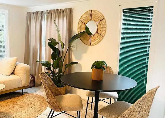 Unique In The Veluwe With Air Conditioning * Putten